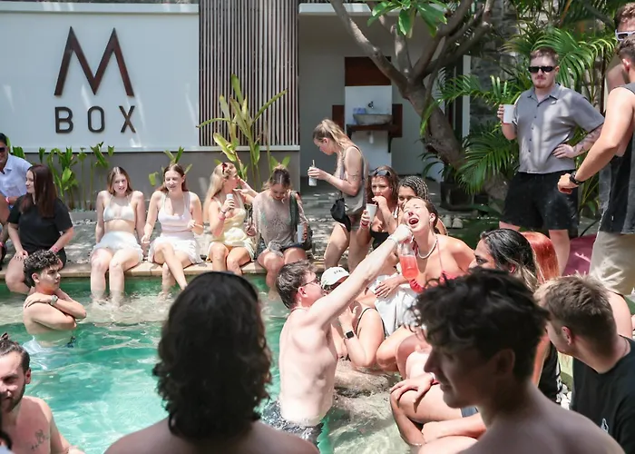 Atlas Gili Party Hostel Gili Trawangan