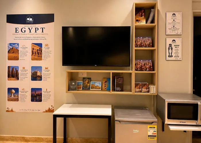 Cheers Hostel Cairo