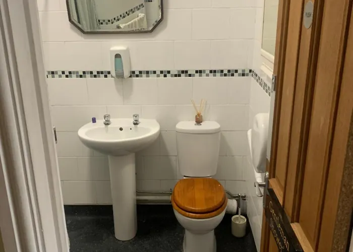 Les Fleurs Accommodation Dover