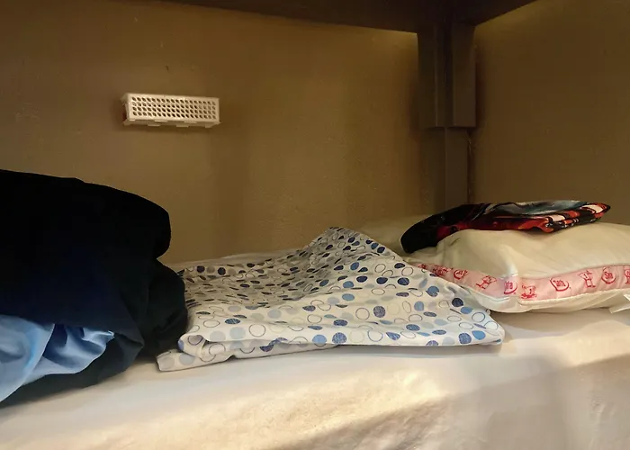 Artist Housing - Downtown Hostel Los Angeles