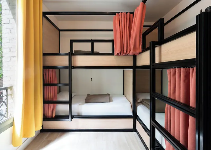 Paris Hostel