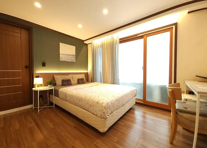 Myeongdong Rooftop Hostel Seoul