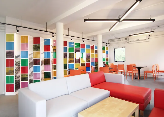 Yha Jockey Club Mt. Davis Youth Hostel Hong Kong