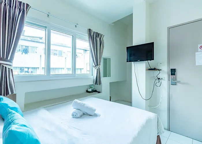 Sleep Dee Hostel Bangkok