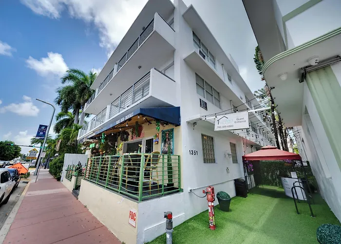 Rock Hostel Miami Beach