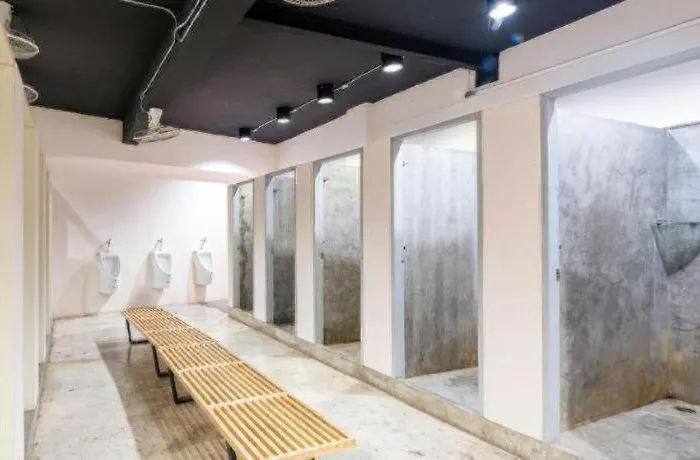 Art Hotel Sanamchai Bangkok