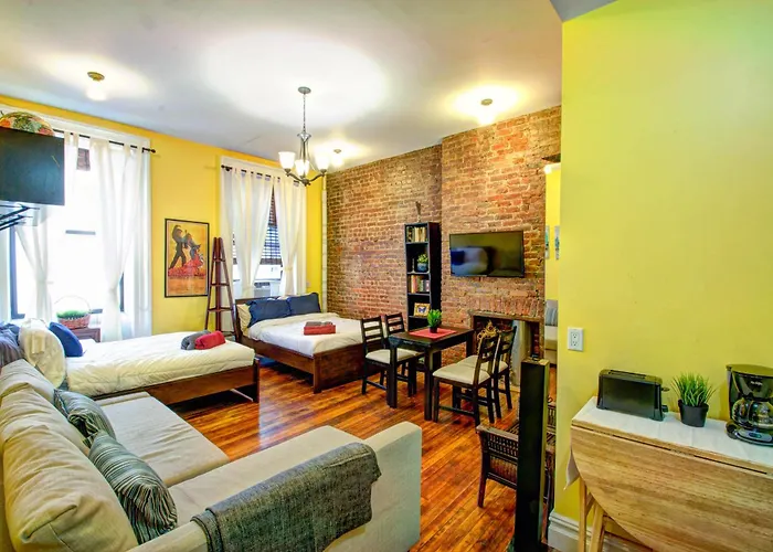 Chelsea Art Suites New York