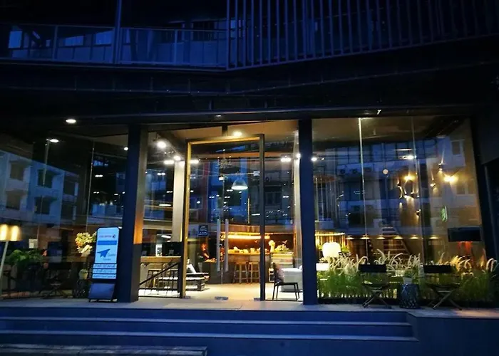 Sook Station Hostel Bangkok