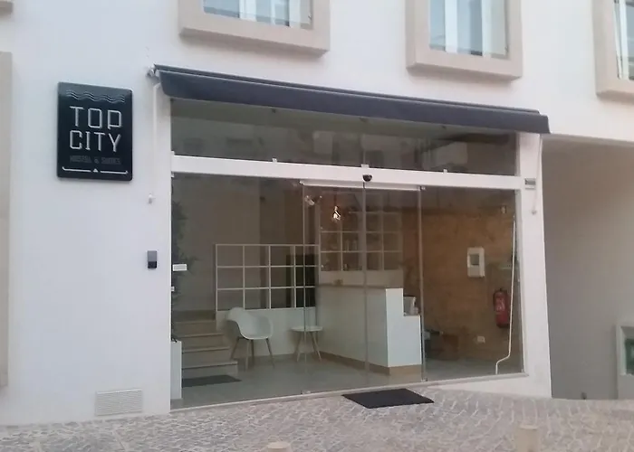 Topcity Hostel & Suites Lagos