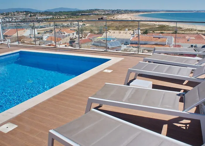 Topcity Hostel & Suites Lagos