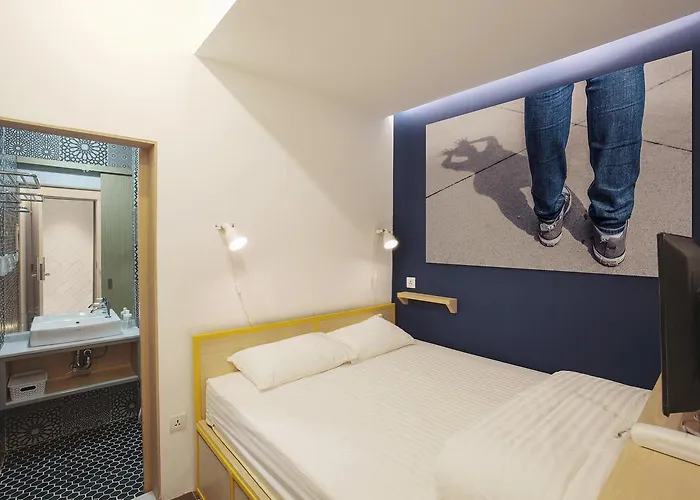 Konko Hostel Jakarta