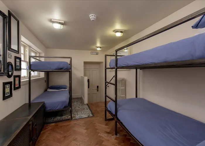 The Baxter Hostel Edinburgh