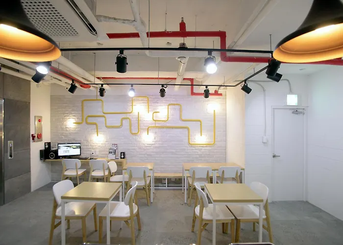 K-Pop Hotel Seoul Tower