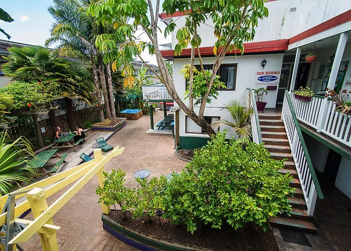 Centabay Lodge And Backpackers Paihia