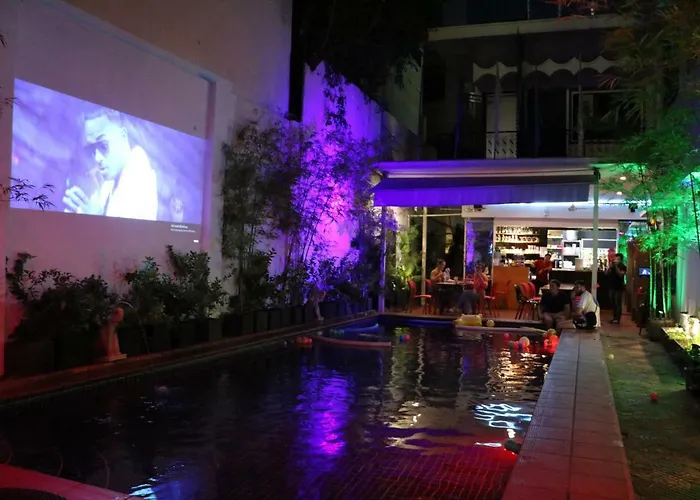Manor House Hostel Phnom Penh