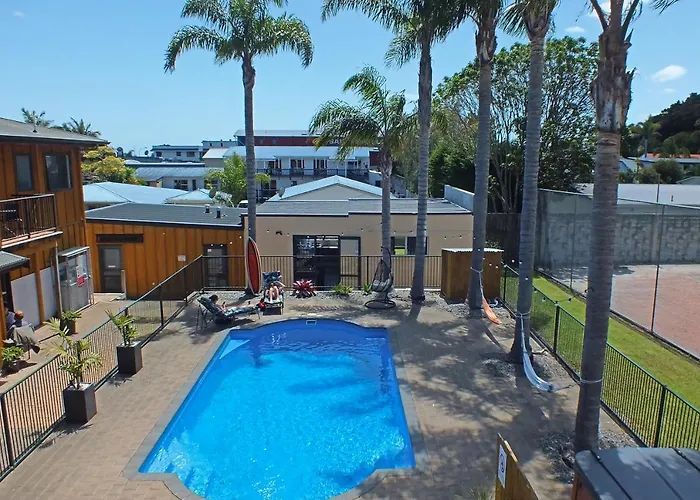 Bay Adventurer Backpackers & Apartments Paihia